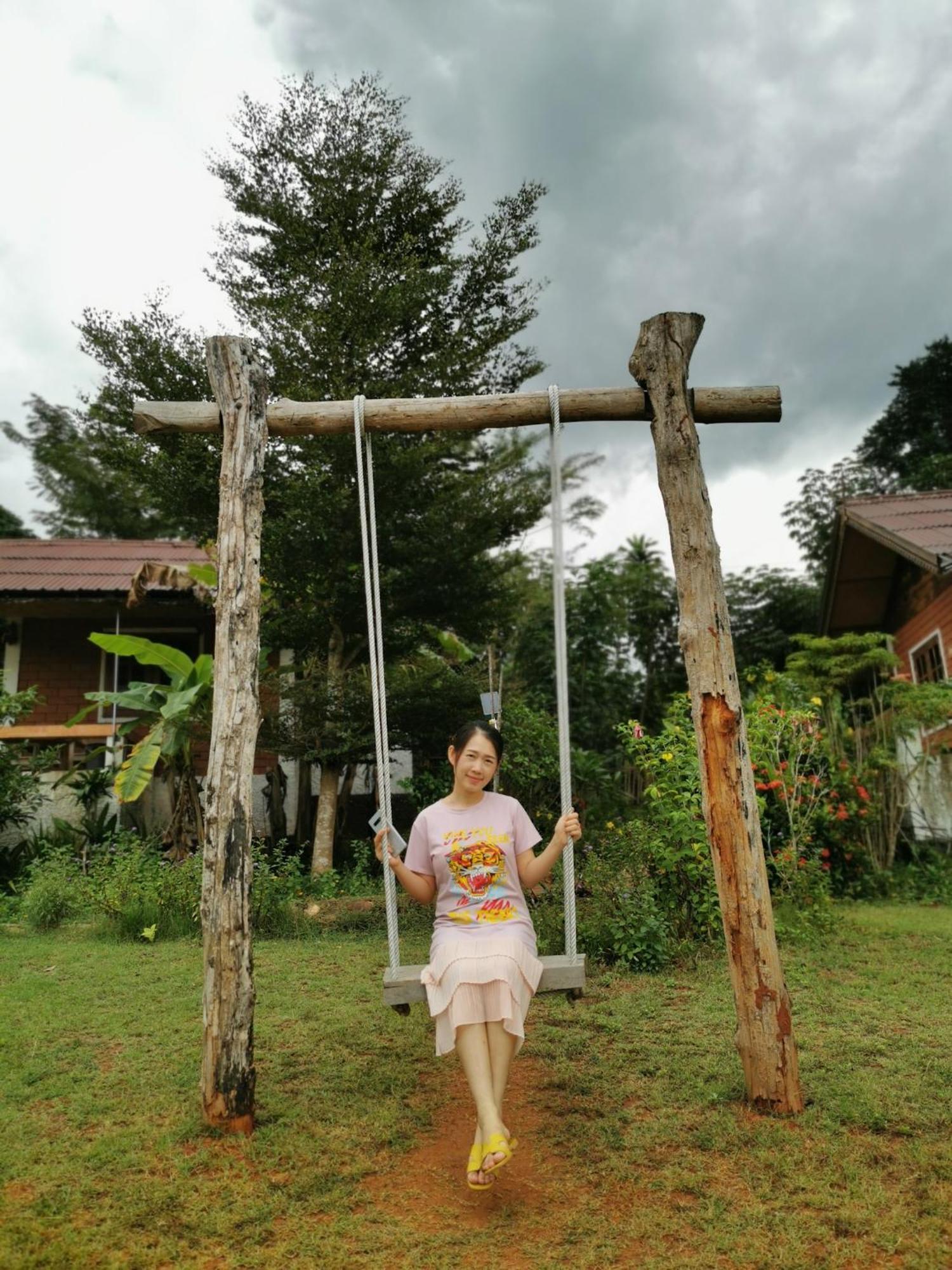 Hotel มนต์เมืองแจ่ม Mae Chaem Exterior foto